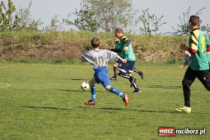Zdjęcie w galerii na portalu naszraciborz.pl: Wojnowicka majówka rozpoczęta wiadomości z regionu