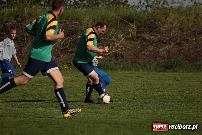 Zdjęcie w galerii na portalu naszraciborz.pl: Wojnowicka majówka rozpoczęta wiadomości z regionu