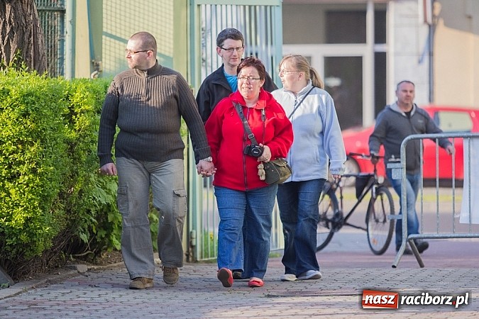 Zdjęcie w galerii na portalu naszraciborz.pl: Rockowa majówka w Strzesze z Oberschlesien wiadomości z regionu