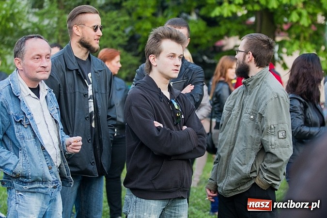 Zdjęcie w galerii na portalu naszraciborz.pl: Rockowa majówka w Strzesze z Oberschlesien wiadomości z regionu
