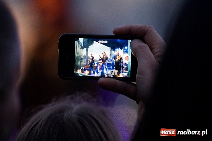 Zdjęcie w galerii na portalu naszraciborz.pl: Rockowa majówka w Strzesze z Oberschlesien wiadomości z regionu