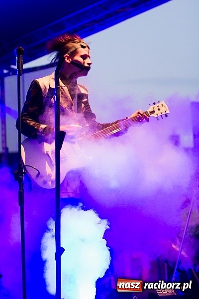 Zdjęcie w galerii na portalu naszraciborz.pl: Rockowa majówka w Strzesze z Oberschlesien wiadomości z regionu