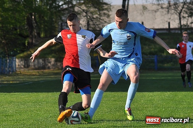 Zdjęcie w galerii na portalu naszraciborz.pl: Minimalna przegrana Unii z GTS-em Bojszowy wiadomości z regionu
