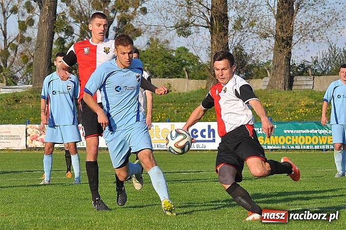 Zdjęcie w galerii na portalu naszraciborz.pl: Minimalna przegrana Unii z GTS-em Bojszowy wiadomości z regionu