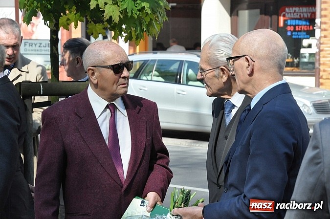 Zdjęcie w galerii na portalu naszraciborz.pl: Wspomnieli walkę Arki Bożka o polski Racibórz wiadomości z regionu