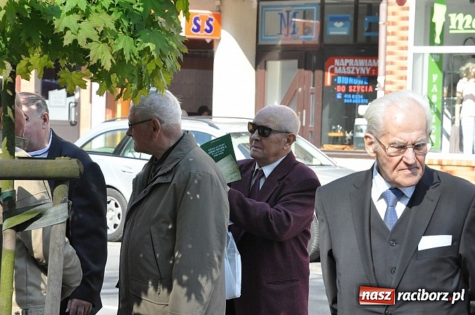 Zdjęcie w galerii na portalu naszraciborz.pl: Wspomnieli walkę Arki Bożka o polski Racibórz wiadomości z regionu