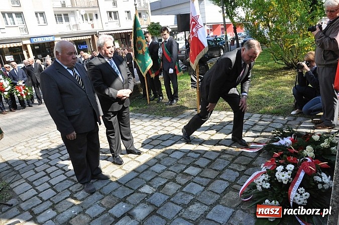 Zdjęcie w galerii na portalu naszraciborz.pl: Wspomnieli walkę Arki Bożka o polski Racibórz wiadomości z regionu