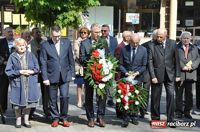 Zdjęcie w galerii na portalu naszraciborz.pl: Wspomnieli walkę Arki Bożka o polski Racibórz wiadomości z regionu