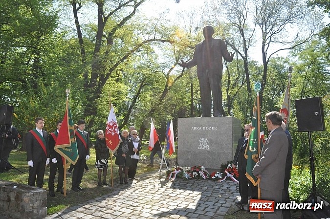 Zdjęcie w galerii na portalu naszraciborz.pl: Wspomnieli walkę Arki Bożka o polski Racibórz wiadomości z regionu