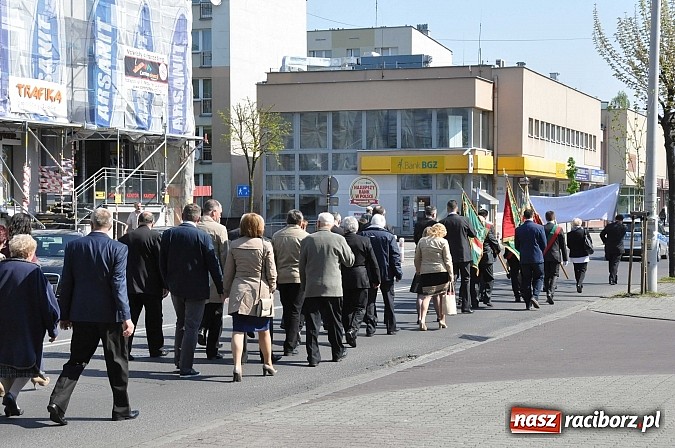 Zdjęcie w galerii na portalu naszraciborz.pl: Wspomnieli walkę Arki Bożka o polski Racibórz wiadomości z regionu