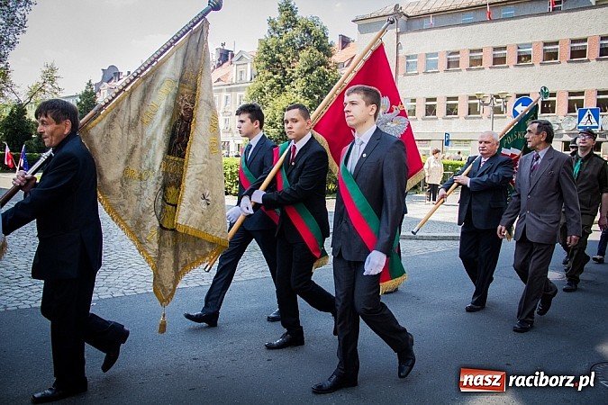 Zdjęcie w galerii na portalu naszraciborz.pl: Obchody Narodowego Święta Konstytucji 3 Maja wiadomości z regionu