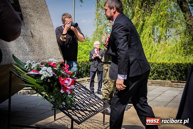 Zdjęcie w galerii na portalu naszraciborz.pl: Obchody Narodowego Święta Konstytucji 3 Maja wiadomości z regionu