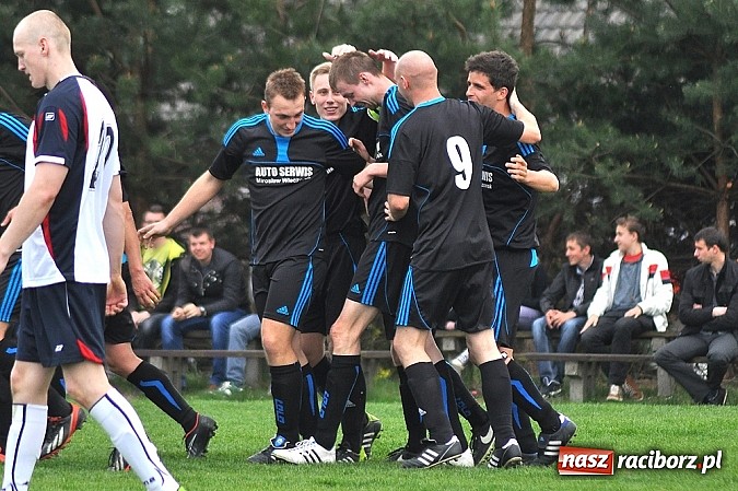 Zdjęcie w galerii na portalu naszraciborz.pl: B klasa: Pewna wygrana Kobyli z Lyskami wiadomości z regionu