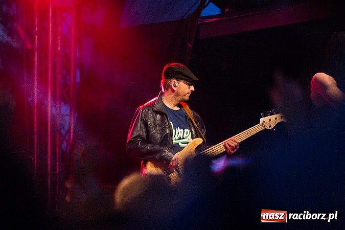 Zdjęcie w galerii na portalu naszraciborz.pl: Trzeci dzień majówki w Nędzy z Bednarkiem na finał wiadomości z regionu