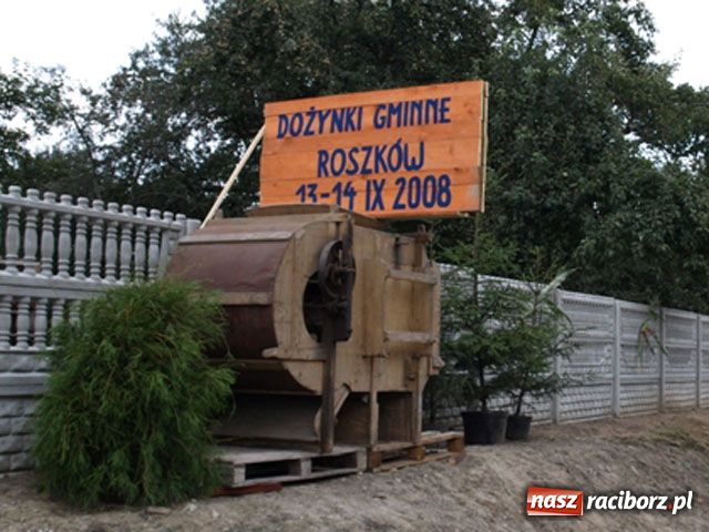 Zdjęcie w galerii na portalu naszraciborz.pl: W Roszkowie już wszystko dopięte wiadomości z regionu