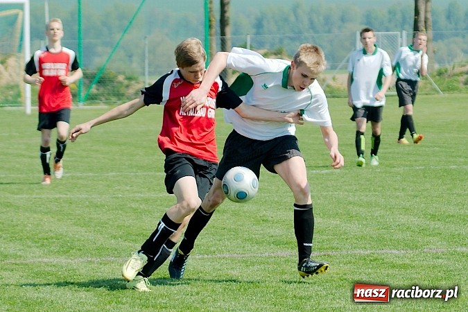 Zdjęcie w galerii na portalu naszraciborz.pl: Juniorzy Borucina bezlitośni dla nieboczowskiej Odry wiadomości z regionu
