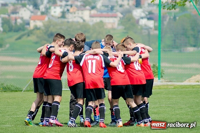 Zdjęcie w galerii na portalu naszraciborz.pl: Juniorzy Borucina bezlitośni dla nieboczowskiej Odry wiadomości z regionu