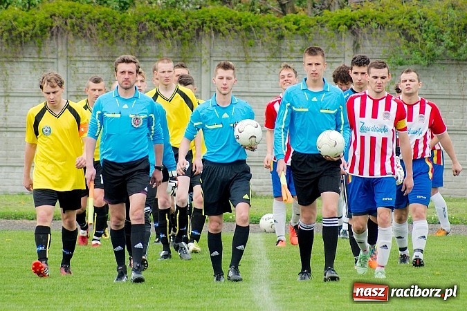 Zdjęcie w galerii na portalu naszraciborz.pl: Rezerwy Rogowa lepsze od Tworkowa wiadomości z regionu