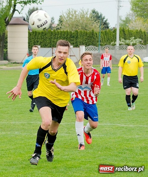 Zdjęcie w galerii na portalu naszraciborz.pl: Rezerwy Rogowa lepsze od Tworkowa wiadomości z regionu