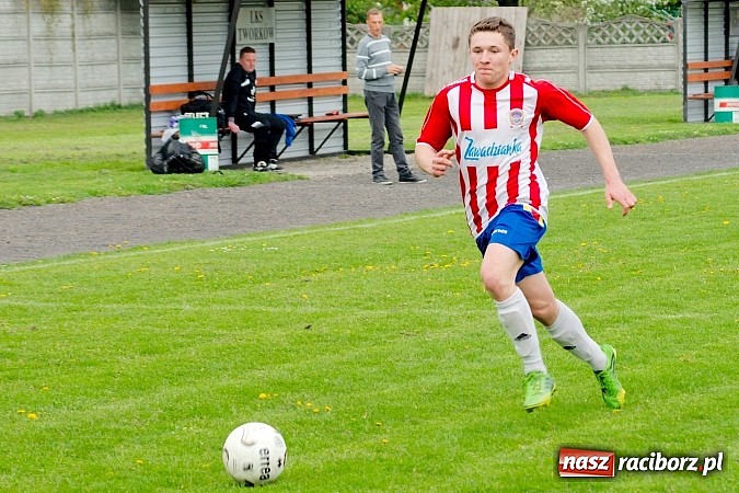 Zdjęcie w galerii na portalu naszraciborz.pl: Rezerwy Rogowa lepsze od Tworkowa wiadomości z regionu