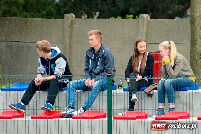 Zdjęcie w galerii na portalu naszraciborz.pl: Rezerwy Rogowa lepsze od Tworkowa wiadomości z regionu