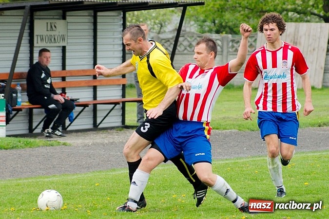 Zdjęcie w galerii na portalu naszraciborz.pl: Rezerwy Rogowa lepsze od Tworkowa wiadomości z regionu
