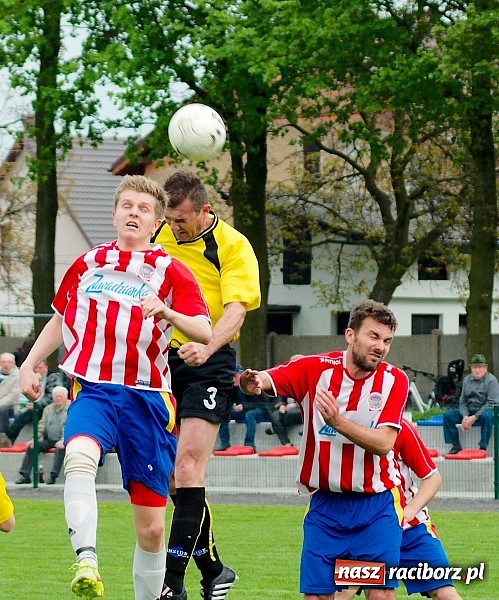 Zdjęcie w galerii na portalu naszraciborz.pl: Rezerwy Rogowa lepsze od Tworkowa wiadomości z regionu