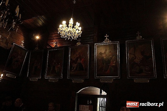 Zdjęcie w galerii na portalu naszraciborz.pl: Wyjątkowe nabożeństwo w Pietrowicach Wielkich  wiadomości z regionu