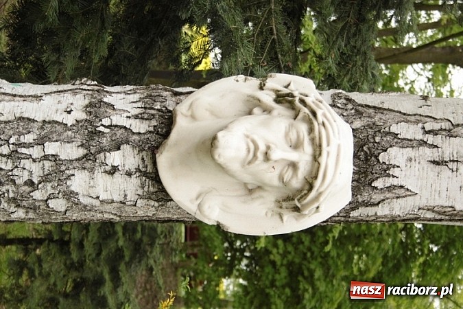 Zdjęcie w galerii na portalu naszraciborz.pl: Wyjątkowe nabożeństwo w Pietrowicach Wielkich  wiadomości z regionu