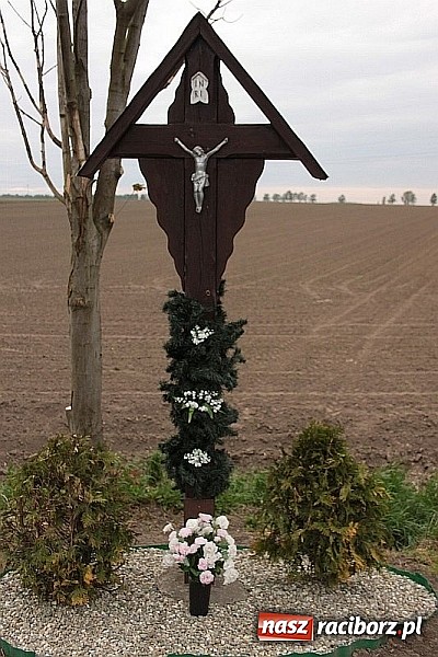 Zdjęcie w galerii na portalu naszraciborz.pl: Wyjątkowe nabożeństwo w Pietrowicach Wielkich  wiadomości z regionu