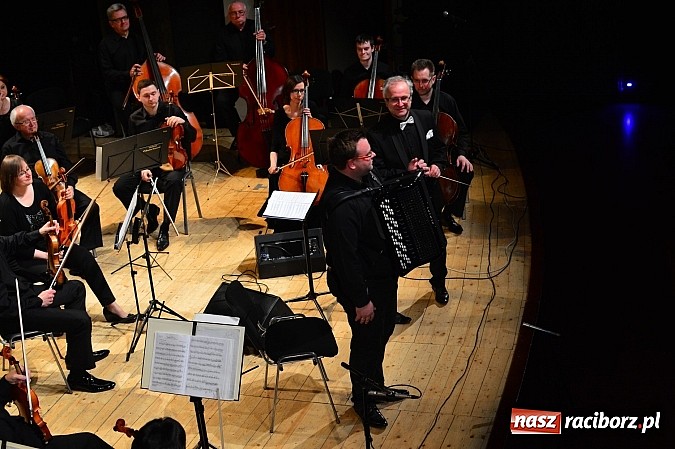 Zdjęcie w galerii na portalu naszraciborz.pl: Gliwicka Orkiestra Kameralna zagrała w RCK  wiadomości z regionu