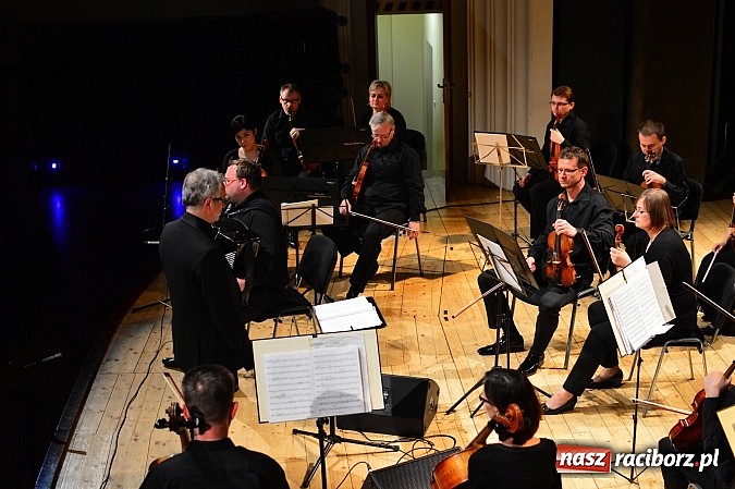 Zdjęcie w galerii na portalu naszraciborz.pl: Gliwicka Orkiestra Kameralna zagrała w RCK  wiadomości z regionu