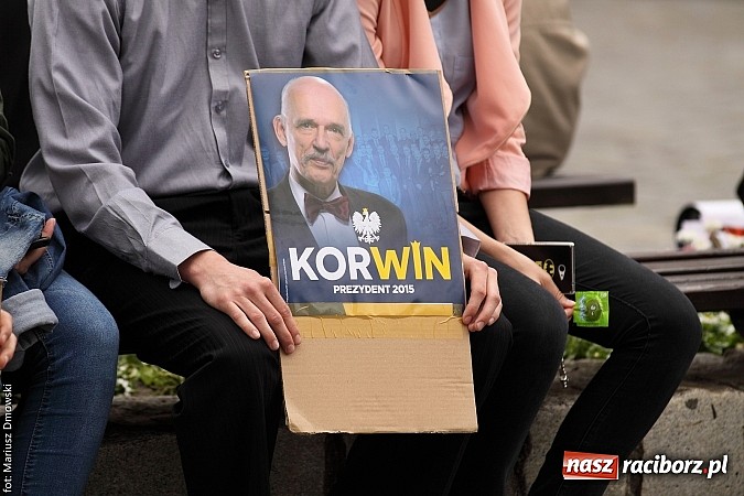 Zdjęcie w galerii na portalu naszraciborz.pl: Każdy jest kowalem swojego losu, czyli Janusz Korwin-Mikke w Raciborzu wiadomości z regionu