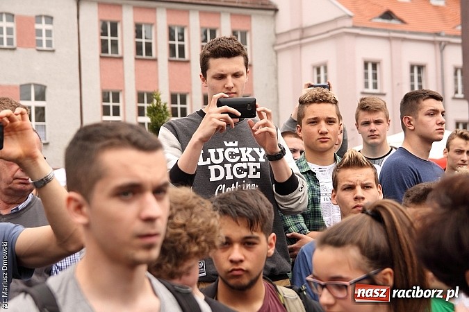 Zdjęcie w galerii na portalu naszraciborz.pl: Każdy jest kowalem swojego losu, czyli Janusz Korwin-Mikke w Raciborzu wiadomości z regionu