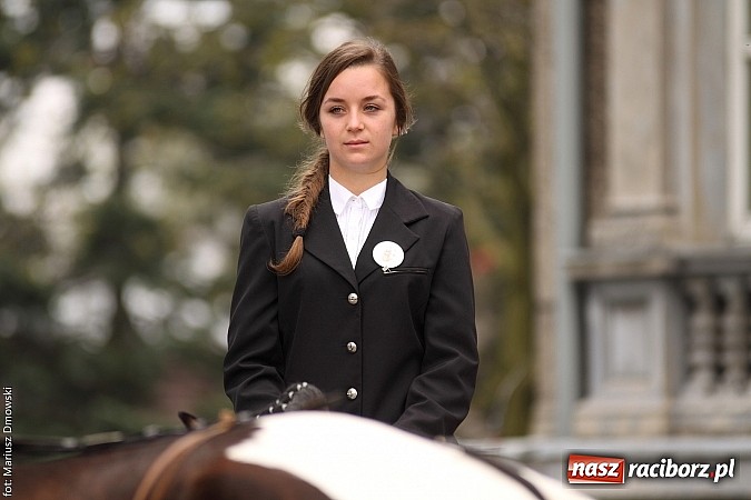 Zdjęcie w galerii na portalu naszraciborz.pl: W Pogrzebieniu 137. raz szli w procesji na św. Floriana. Prosili o ochronę przed gradem wiadomości z regionu