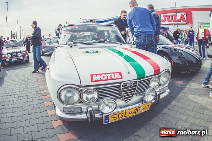 Zdjęcie w galerii na portalu naszraciborz.pl: Ponad tysiąc aut marki Alfa Romeo w jednym miejscu  wiadomości z regionu