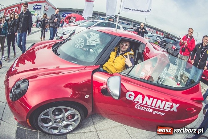 Zdjęcie w galerii na portalu naszraciborz.pl: Ponad tysiąc aut marki Alfa Romeo w jednym miejscu  wiadomości z regionu