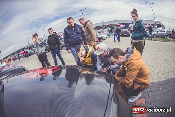 Zdjęcie w galerii na portalu naszraciborz.pl: Ponad tysiąc aut marki Alfa Romeo w jednym miejscu  wiadomości z regionu