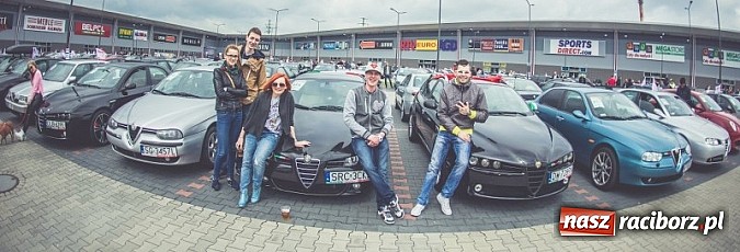 Zdjęcie w galerii na portalu naszraciborz.pl: Ponad tysiąc aut marki Alfa Romeo w jednym miejscu  wiadomości z regionu