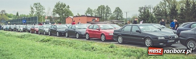 Zdjęcie w galerii na portalu naszraciborz.pl: Ponad tysiąc aut marki Alfa Romeo w jednym miejscu  wiadomości z regionu