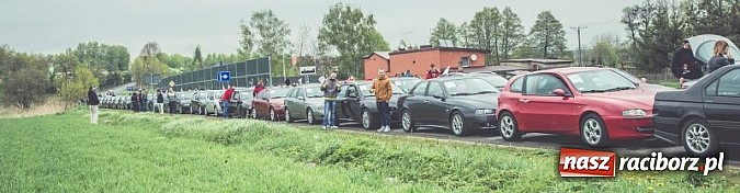Zdjęcie w galerii na portalu naszraciborz.pl: Ponad tysiąc aut marki Alfa Romeo w jednym miejscu  wiadomości z regionu
