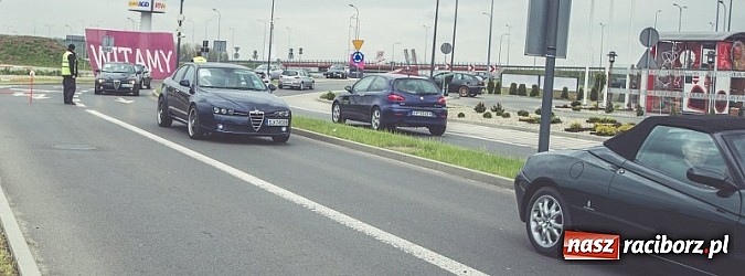 Zdjęcie w galerii na portalu naszraciborz.pl: Ponad tysiąc aut marki Alfa Romeo w jednym miejscu  wiadomości z regionu