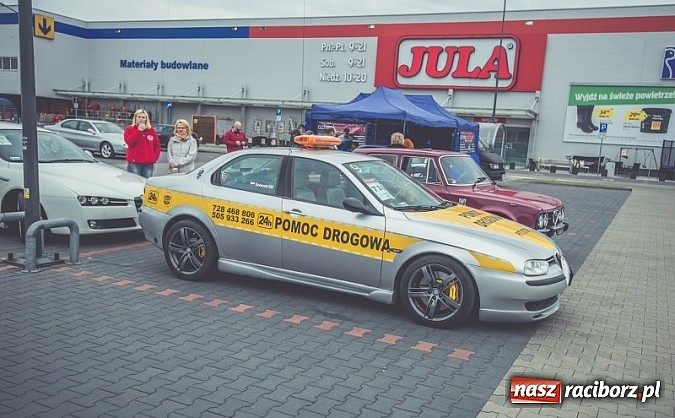 Zdjęcie w galerii na portalu naszraciborz.pl: Ponad tysiąc aut marki Alfa Romeo w jednym miejscu  wiadomości z regionu