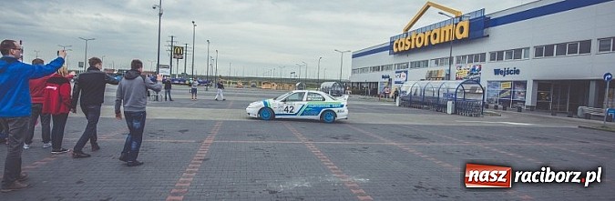 Zdjęcie w galerii na portalu naszraciborz.pl: Ponad tysiąc aut marki Alfa Romeo w jednym miejscu  wiadomości z regionu