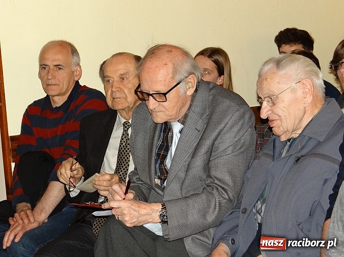 Zdjęcie w galerii na portalu naszraciborz.pl: Militarne znaczenie Raciborza w czasie II wojny światowej. Trudne tematy - odważne odpowiedzi wiadomości z regionu