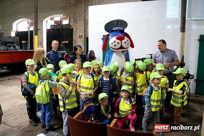 Zdjęcie w galerii na portalu naszraciborz.pl: Spotkanie ze Sznupkiem w Rudach wiadomości z regionu