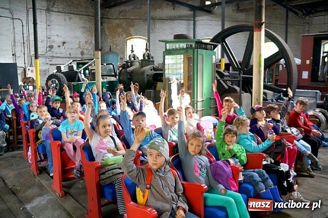 Zdjęcie w galerii na portalu naszraciborz.pl: Spotkanie ze Sznupkiem w Rudach wiadomości z regionu