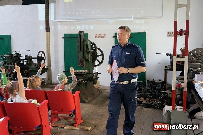 Zdjęcie w galerii na portalu naszraciborz.pl: Spotkanie ze Sznupkiem w Rudach wiadomości z regionu