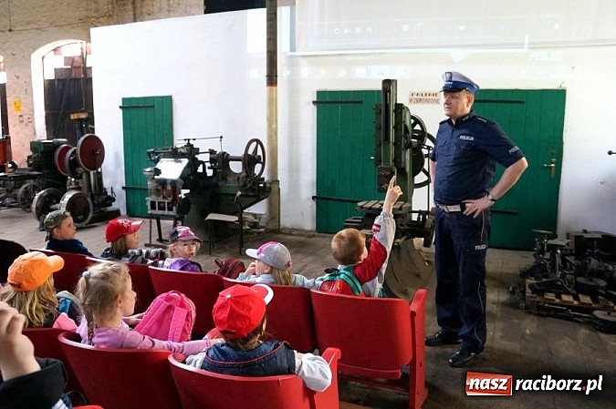 Zdjęcie w galerii na portalu naszraciborz.pl: Spotkanie ze Sznupkiem w Rudach wiadomości z regionu