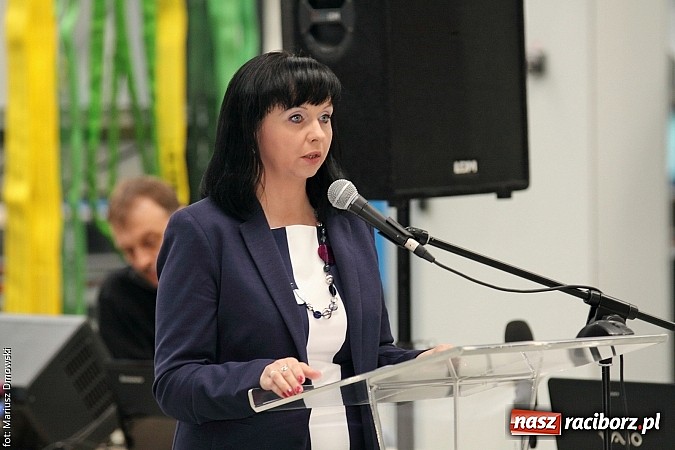 Zdjęcie w galerii na portalu naszraciborz.pl: Rafamet otworzył dziś uroczyście nową halę montażu II! wiadomości z regionu